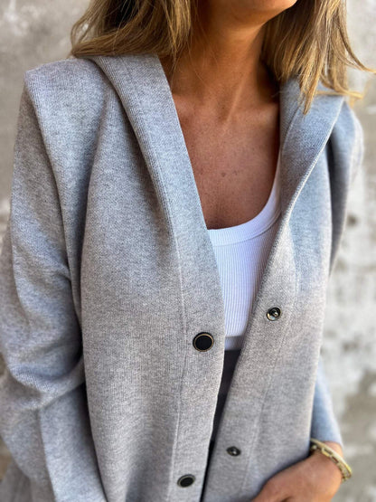 Adriana - Vest met knopen en capuchon